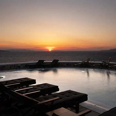 Patron 1 & 2 Pool Sunset Villas- Seven Bedrooms & Six Bedrooms *