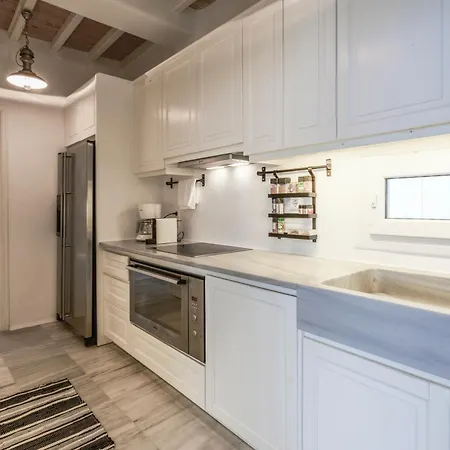 Patron 1 & 2 Pool Sunset Villas- Seven Bedrooms & Six Bedrooms וילה Mykonos Town