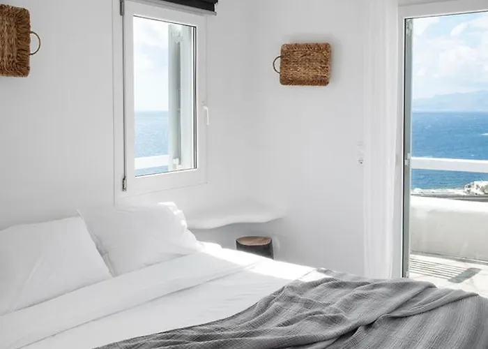 Patron 1&2 Pool Sunset Villas- Seven Bedrooms&five Bedrooms Villa Mykonos Town